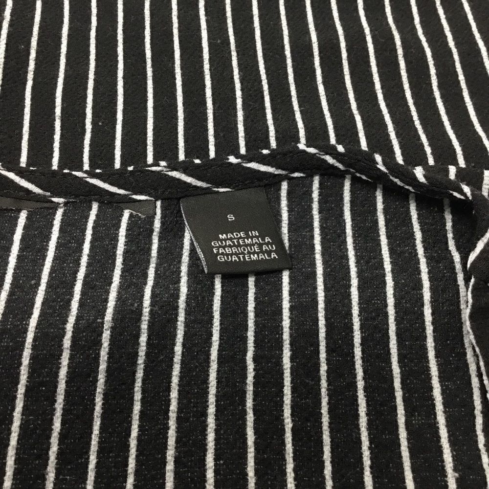 Halogen V-Neck Shell C4 - Picture 5 of 5